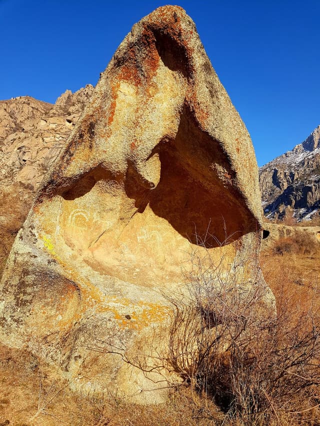 Миниатюра Сырдуу-Таш